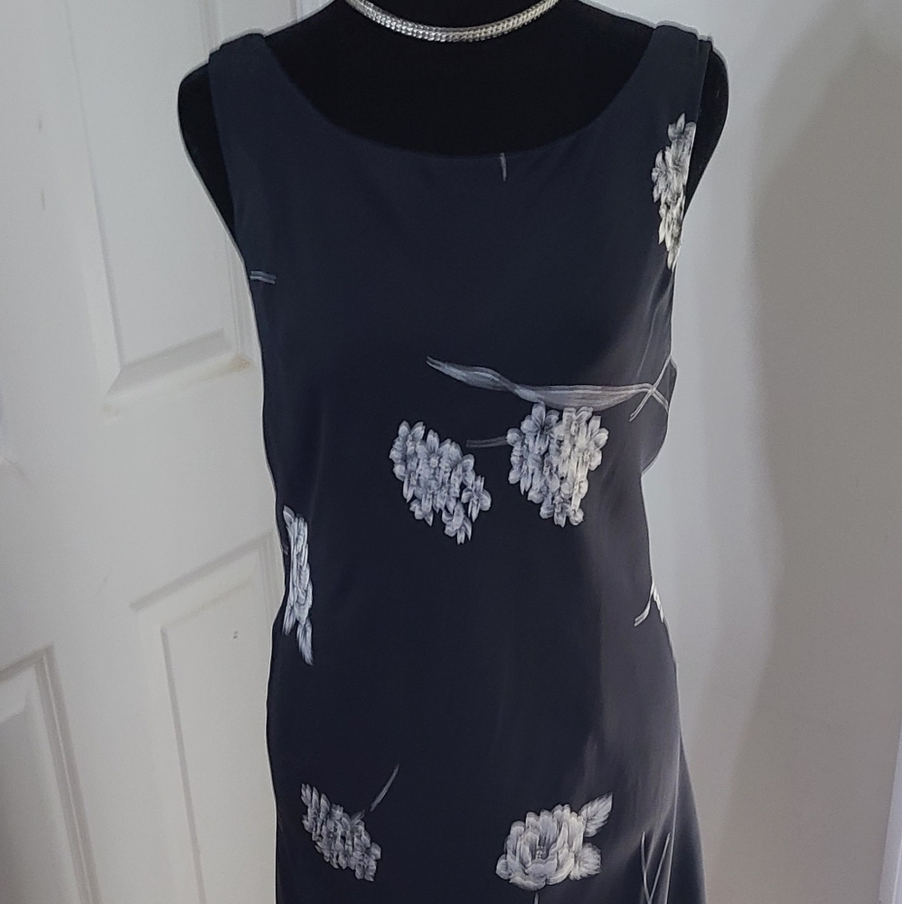 Jones of New York sleeveless dress